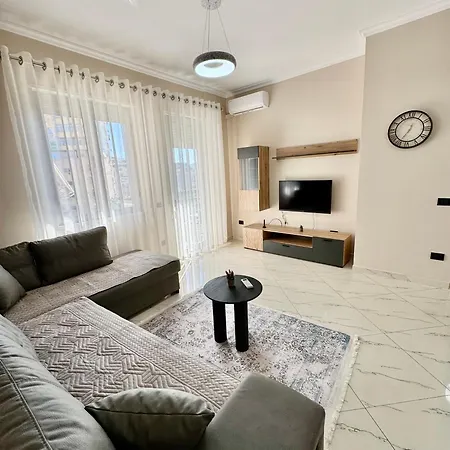 New Bazaar Cozy 5 Apartment